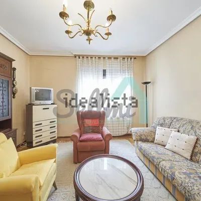 Alquiler de piso en Calle Sacramento - Photo 1