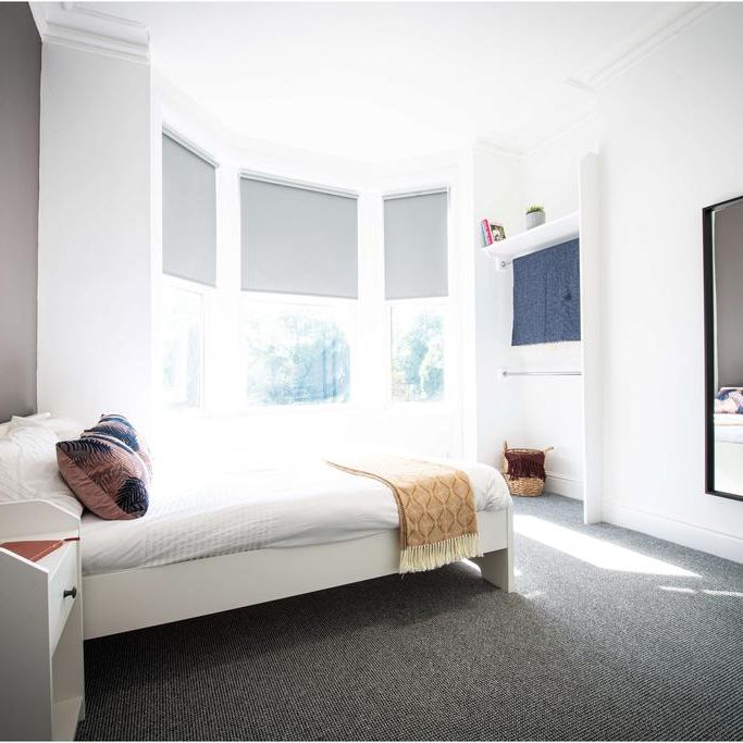 1 bedroom in a house share to rent - Photo 1