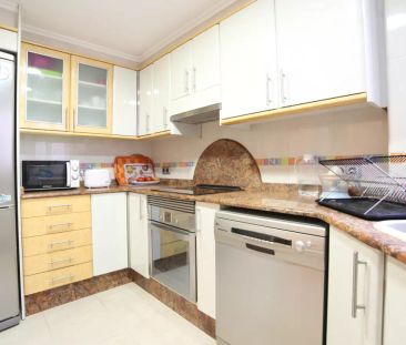 Wonderful room with AC in 4-bedroom apartment, Poblats Marítims - Foto 6