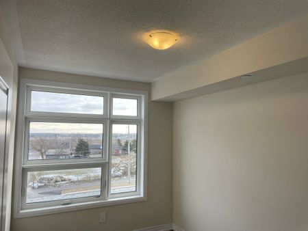 For Lease - 1581 Rose Way Unit# 414, Milton, Ontario - Photo 3