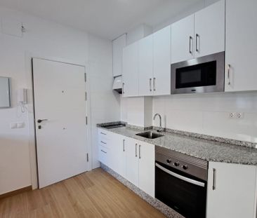 Alquiler de piso en Calle Madrid - Photo 3