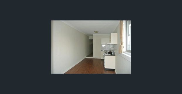 AFFORDABLE TWO BEDROOM UNIT IN PRIME LOCATION! - Photo 1