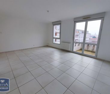 Location Appartement 3 pièces 65m² LIMOGES 87100 - Photo 2