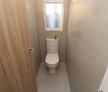 Longmoor Lane, Fazakerley, Liverpool, L10 - Photo 3