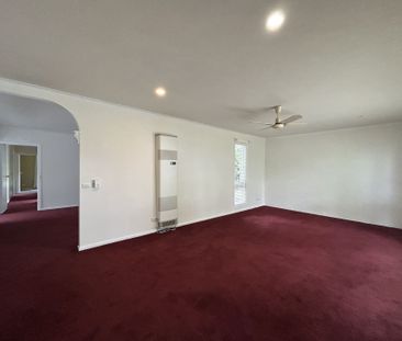 GREAT FAMILY HOME ! - Photo 6
