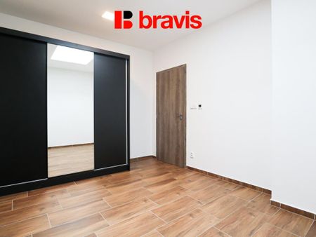 Pronájem bytu 2+kk 48 m2 - Fotografie 3