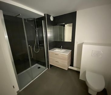 Location Appartement 2 pièces 38m² ST CYR SUR LOIRE 37540 - Photo 6
