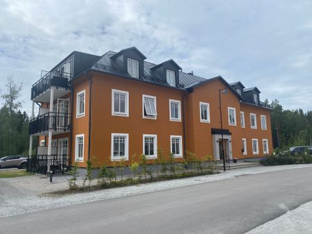 Keramikens väg, Märsta - Photo 4