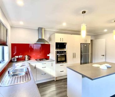 Fully Furnished 3-Bedroom Home in Ebdentown - Photo 4