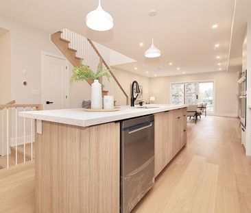For Lease - 1048 ROOSEVELT Road, Mississauga, Ontario - Photo 1