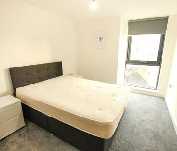 2 bedroom flat to rent - Photo 6
