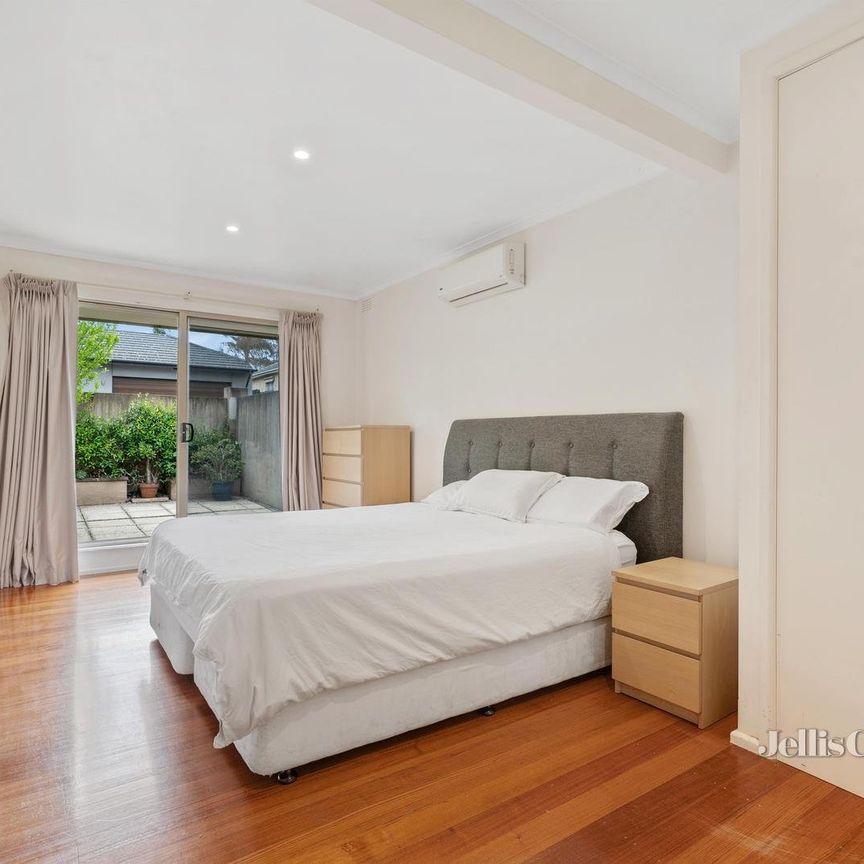 180 Huntingdale Road, Mount Waverley - Photo 1