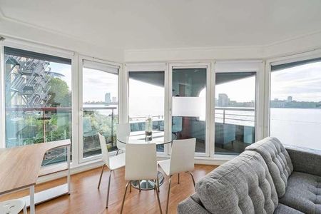 Seacon Tower, Docklands, E14 - Photo 5