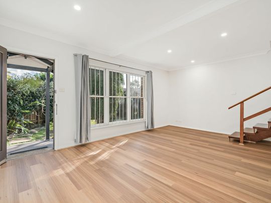 Townhouse In Convenience Location - Photo 1