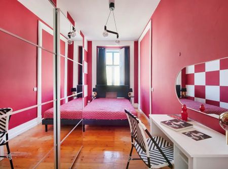 Largo Vitorino Damásio, Lisbon, Lisbon 1200-872 - Photo 5