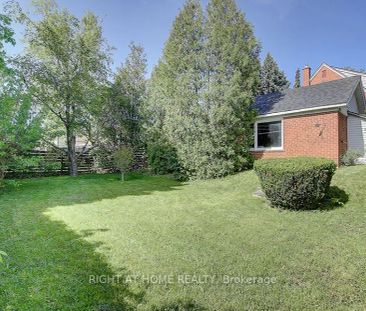 Detached Home For Lease | W9253113 - Photo 4