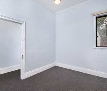 Perfectly Located Living & Walking Distance To The Famous Darling S... - Photo 1