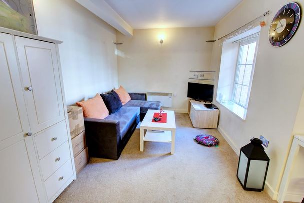 1 bedroom flat to rent - Photo 1