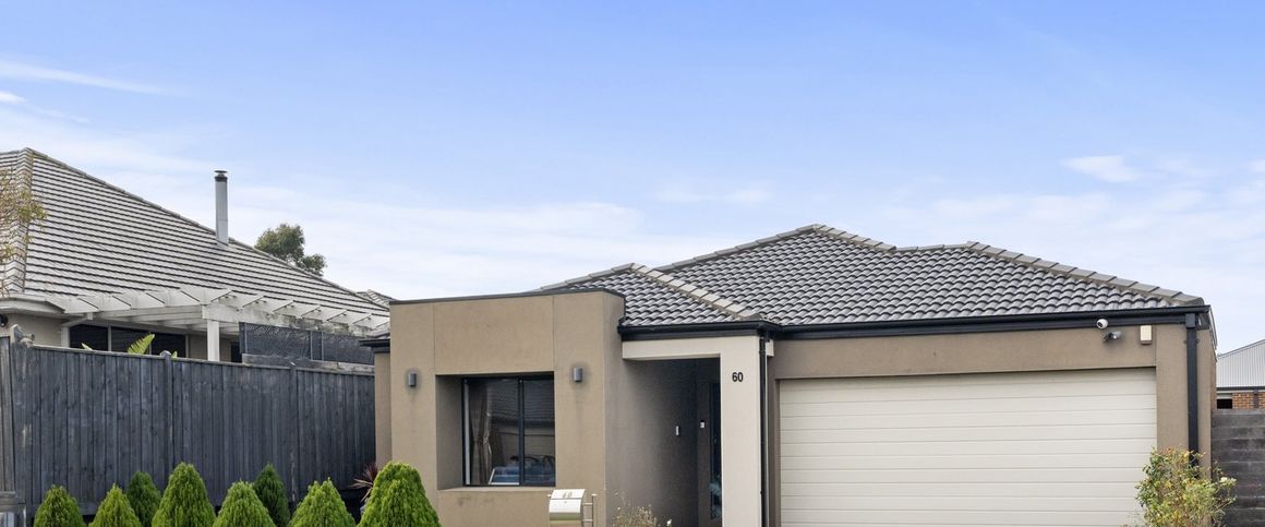 Contemporary Family Living with Modern Comfort - Photo 1