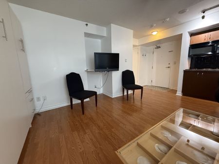 For Lease - 200 Victoria Street Unit# 1408, Toronto, Ontario - Photo 2