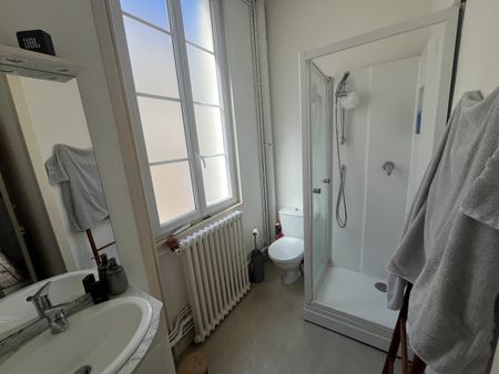 Location Maison 4 pièces 78m² JARNAC 16200 - Photo 5
