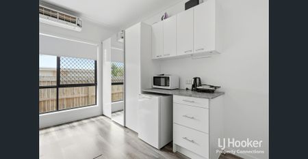 ONE BEDROOM Studio - Rooming Accommodation - Photo 5