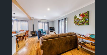 Stunning Furnished Cottage - Photo 2