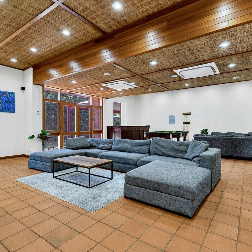 Affordable Accommodation close to Adelaide CBD - Photo 1