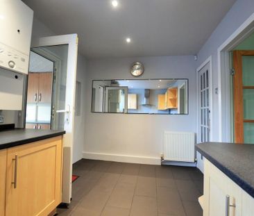 2 bedroom terraced house to rent - Photo 6