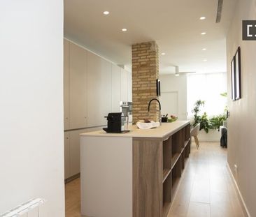 3 room luxury Flat for rent in Valencia - Photo 4