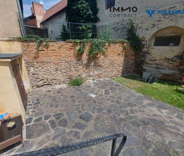 ZENTRUM -MIETWOHNUNG 50 METER VOM STEINERTOR ENTFERNT - Photo 2