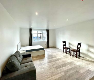 Studio to rent - Photo 4