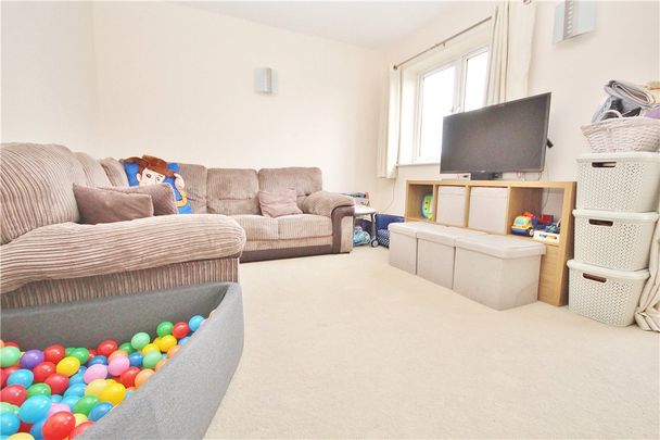 Peregrine Road, Sunbury-on-Thames, Surrey, TW16 6JJ - Photo 1