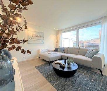 Gemeubelde penthouse met 2 terrassen op enkele passen van de Zeedijk. - foto 3