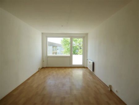 Helle 3-Raum Wohnung mit Balkon in zentraler Lage von Coswig - Photo 3