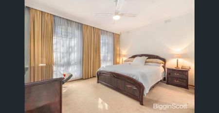 Spacious Family Home with Self-Contained Downstairs Living - Photo 2