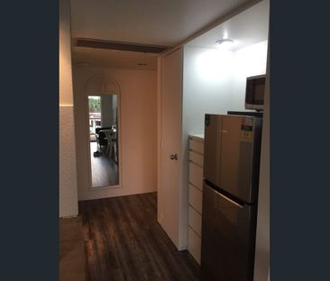 413/2 Barney Street, Southport, QLD 4215 - Photo 6