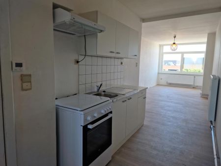 Studio met aparte slaapkamer op de 2e verdieping te Turnhout - Foto 3