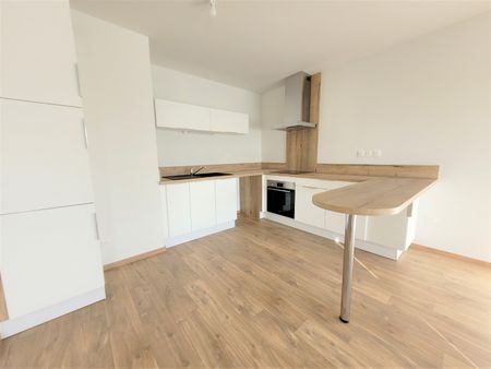 Location Appartement 3 pièces 65m² MARQUETTE LEZ LILLE 59520 - Photo 5