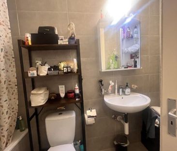 In the heart of Lausanne - Photo 2