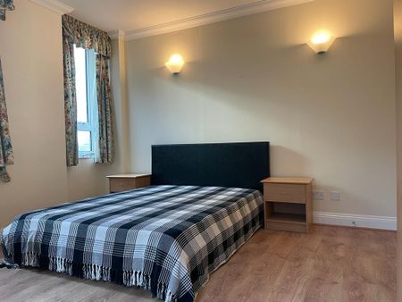 Room in a Shared House, Aegon House, E14 - Photo 3