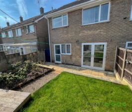 3 BEDROOM House - Semi-Detached - Photo 2