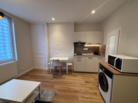 Location Appartement 2 pièces 28m² ANGERS 49100 - Photo 4