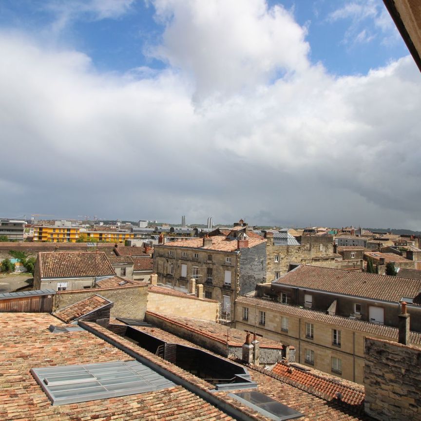 BORDEAUX CHARTRONS - Photo 1