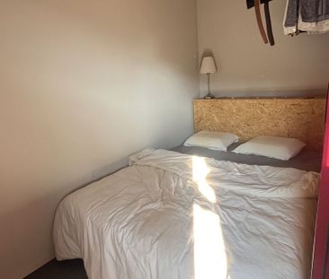 APPARTEMENT DE 2 PIÈCES À SCHLIEREN (ZH), MEUBLÉ, TEMPORAIRE - Photo 1