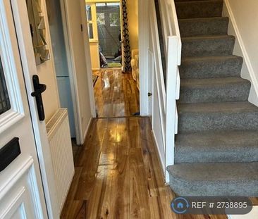 3 bedroom terraced house to rent - Photo 5