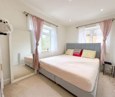 2 bedroom maisonette to rent - Photo 3