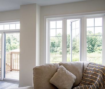 For Lease - 18 Little River Crossing, Wasaga Beach, Ontario - Photo 4