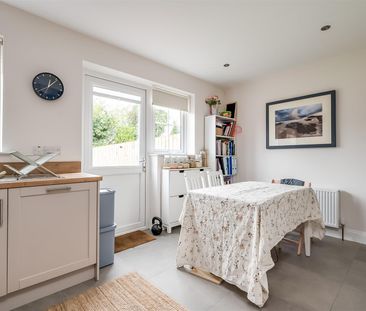 29 Sir Richard Wallace Gardens - Photo 3