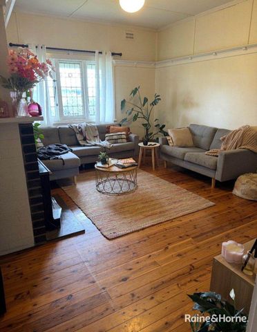 61 Rusden Street, Armidale - Photo 2